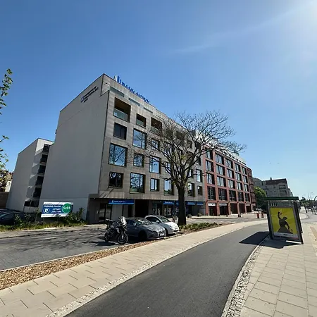 Apartment Garbary Old Town Lux 106, Self Check-in 24h, Free Parking Poznan
